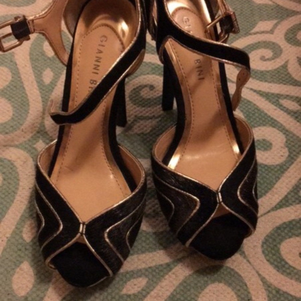 Gold and Black Gianni Bini Heels